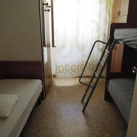 公寓 Flat In A Great Location For 8 Guests - Beahost