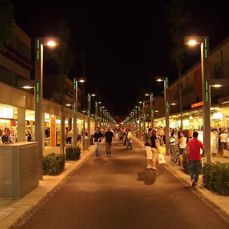 公寓 Flat In A Great Location For 8 Guests - Beahost *