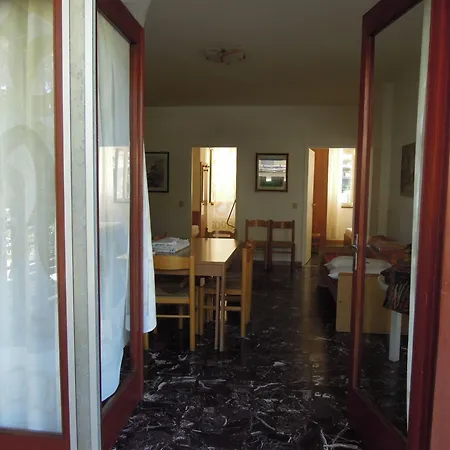 Spacious Family For 8 Guests شقة بيبيوني